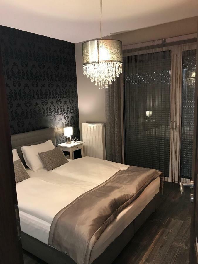Orient Suite Sárvár Eksteriør bilde