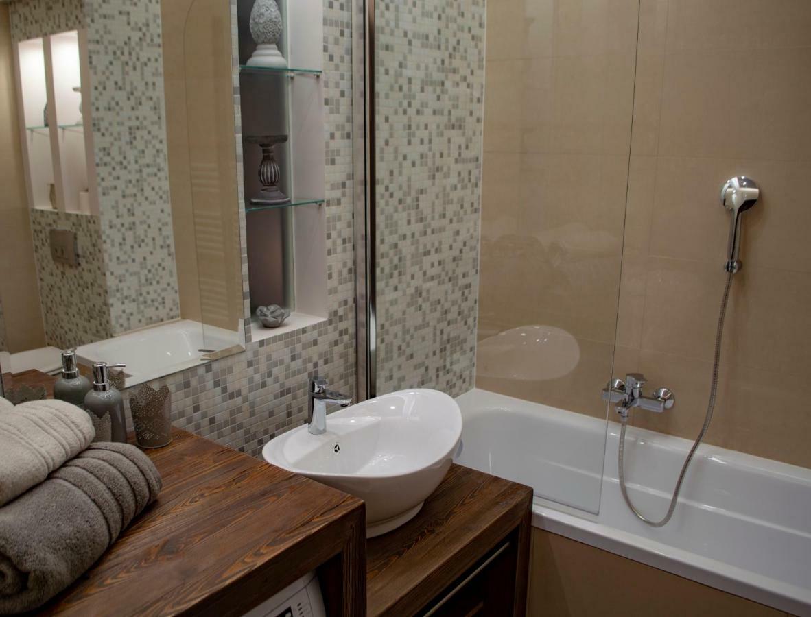 Orient Suite Sárvár Eksteriør bilde
